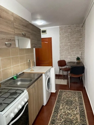 Apartament cu 1 dormitor, 38 mp, parcare inclusă, zona Sasar - imagine 3