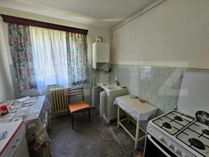 Apartament 2 camere, 48 mp, etaj 1, semidecomandat, ideal pentru renovare, Cugir - imagine 7
