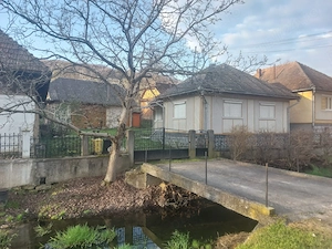 De vânzare gospodarie