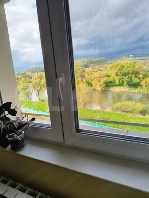 APARTAMENT CU 3 CAMERE, ETAJ 6, LIFT, IN CENTRUL ORASULUI - imagine 4