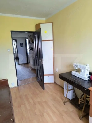 APARTAMENT CU 3 CAMERE, ETAJ 6, LIFT, IN CENTRUL ORASULUI - imagine 3