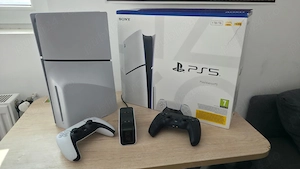 Consola Sony Playstation 5, 1 TB, Disk, 2 controllere, incarcator wireless bonus, cu garantie