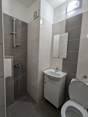 Apartamente 2 camere zona 23 August - imagine 3