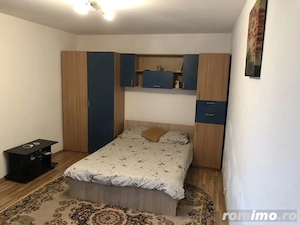 Garsoniera in zona Parcul Carol - imagine 2