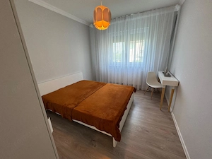 3 camere la intrare in Giroc - imagine 5