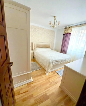 Apartament cu 2 camere decomandat,zona 1 mai, Et 1, 