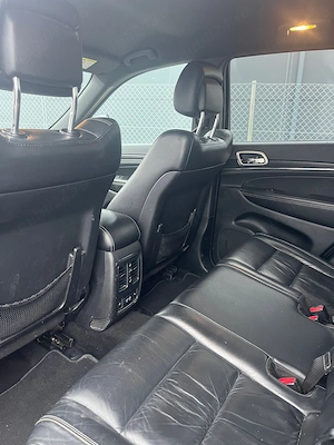 Vând Jeep Vrând Cherokee - imagine 3