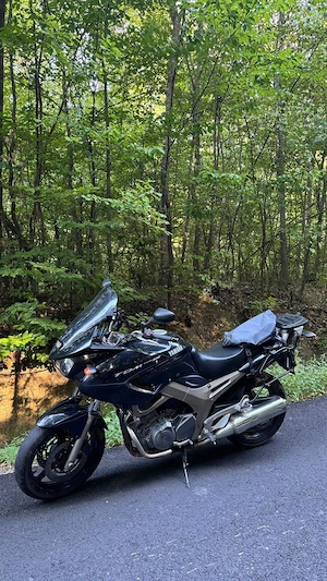 Motocicleta touring Yamaha TDM900  - imagine 2