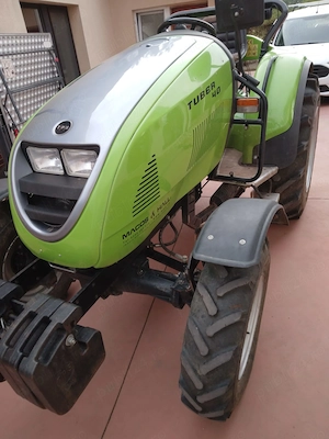 Tractor MACOS&HALL din 2018 Tuber 40 4x4 cu motor Lombardini de 40CP - imagine 2