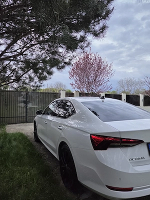 Skoda Octavia 4, automata, 2.0 diesel ,fabricatie 2021 - imagine 6
