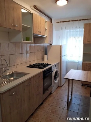 Inchiriez apartament cu 1 camera langa Facultatea de Medicina  - imagine 4