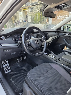 Skoda Octavia 4, automata, 2.0 diesel ,fabricatie 2021 - imagine 9