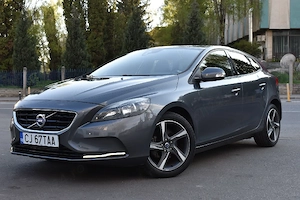 Volvo V40, 1.6D 115CP, Navigatie 3D, Camera Marsarier, Dublu climatronic - imagine 2