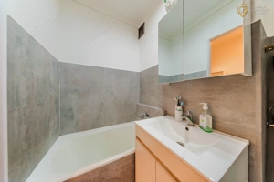 Apartament 2 camere de vanzare in Saturn - imagine 4