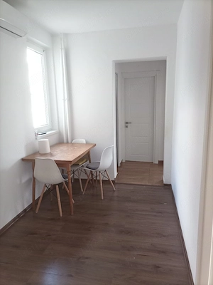 inchiriez apartament 4 camere in Oradea - imagine 5