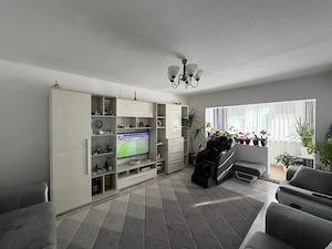 Vand Schimb ap 4 cam decomandat 100 mp sect 2 str.Stolnicul Vasile cu casa ap 2-3 cam sect. 2 - imagine 4
