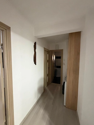 Vand Schimb ap 4 cam decomandat 100 mp sect 2 str.Stolnicul Vasile cu casa ap 2-3 cam sect. 2 - imagine 10