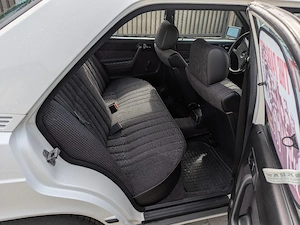 Mercedes 190e vehicul istoric - imagine 3