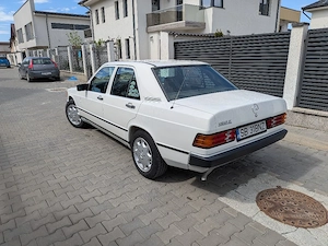 Mercedes 190e vehicul istoric - imagine 4