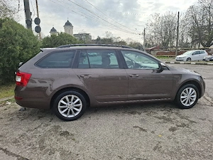 Skoda Octavia Benzină 124.850km - imagine 4