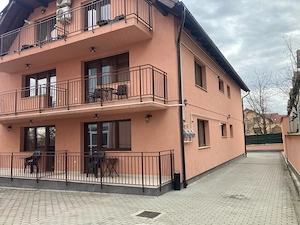Apartament cu 2 cam. de inchiriat pe termen lung sau scurt in zona Strand 2 - imagine 7