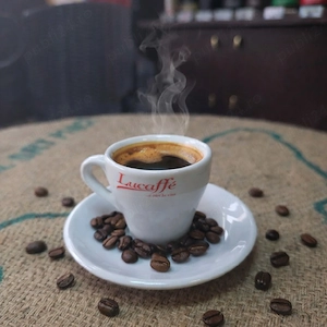 Oferta Zilei : cesti porțelan 