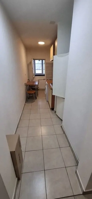 Garsoniera spatioasa Vitan, pet friendly, renovata, AC, mobilata complet - imagine 6