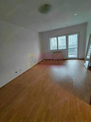 Vanzare apartament bd Unirii, vedere bulevard