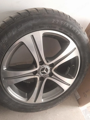 Jante originale  M.B,225 55 R17 ,bicolor cu cauciucuri de vara Dunlop, stare f.buna. - imagine 2
