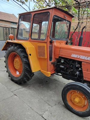 vand tractor universal 445 - imagine 3