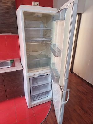 Combină frigorifică 180 cm   Stare perfectă de funcționare - imagine 3