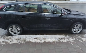 Volvo v60 d6 plug-in hybrid 4x4 - imagine 10