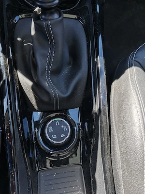 PEUGEOT 2  CP - An 2017 Benzina - Panoramic - imagine 10