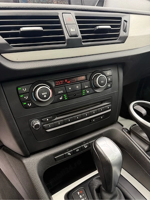 Bmw x1 Automat 2.0 177cp Panoramic Scaune sport full electrice Incalzire volan-Import recent - imagine 9