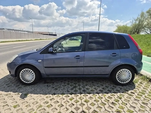 Ford fiesta  1.3 benzina