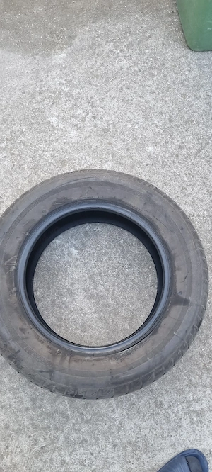 Set anvelope Bridgestone 225 65 R17 vara  - imagine 8