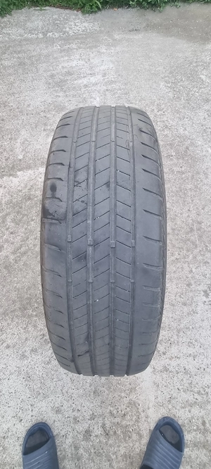 Set anvelope Bridgestone 225 65 R17 vara  - imagine 3