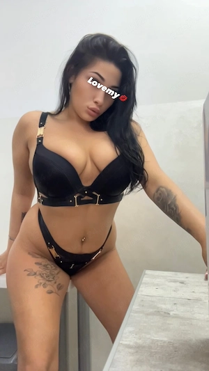 Arrianaa senzuală și discretă 