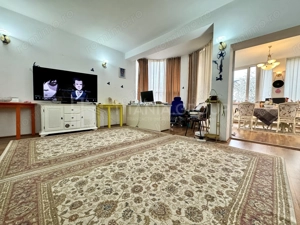 Casă individuală cochetă, cu priveliște, garaj, teren 496 mp, comision 0 - imagine 3