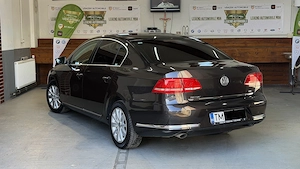 VW Passat HighLine B7 An 2012 Euro5 - imagine 2