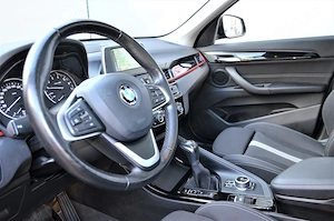 BMW X1 xDrive20i AT