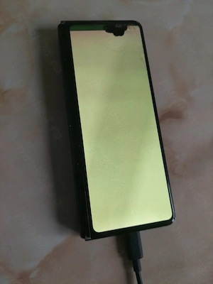 [Fold3] Vând Samsung Galaxy Z Fold 3 5G [pentru piese] [poze reale]