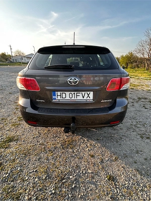 vand toyota avensis diesel euro 5 - imagine 2