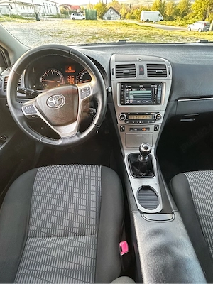 vand toyota avensis diesel euro 5 - imagine 3