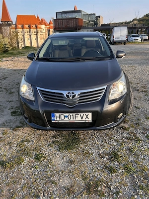 vand toyota avensis diesel euro 5 - imagine 5