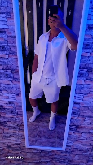 Barbat Masiv 40  Dotat Versatil cu Experienta,  disponibil și pentru Deplasari!