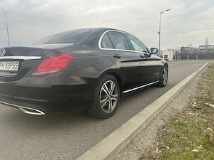 vand Mercedes - Benz C180d in stare foarte buna de functionare - imagine 3