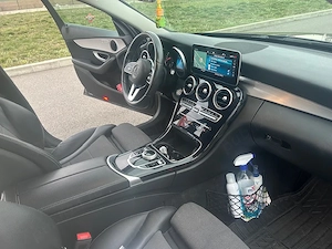 vand Mercedes - Benz C180d in stare foarte buna de functionare - imagine 6