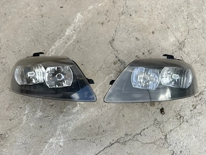 Vând faruri Audi Q7 2005-2010 - imagine 3