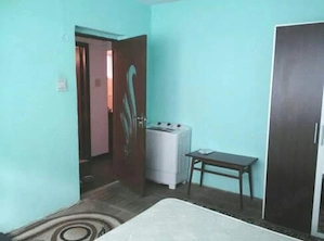 Închiriez apartament la parter,condiții optime! - imagine 3